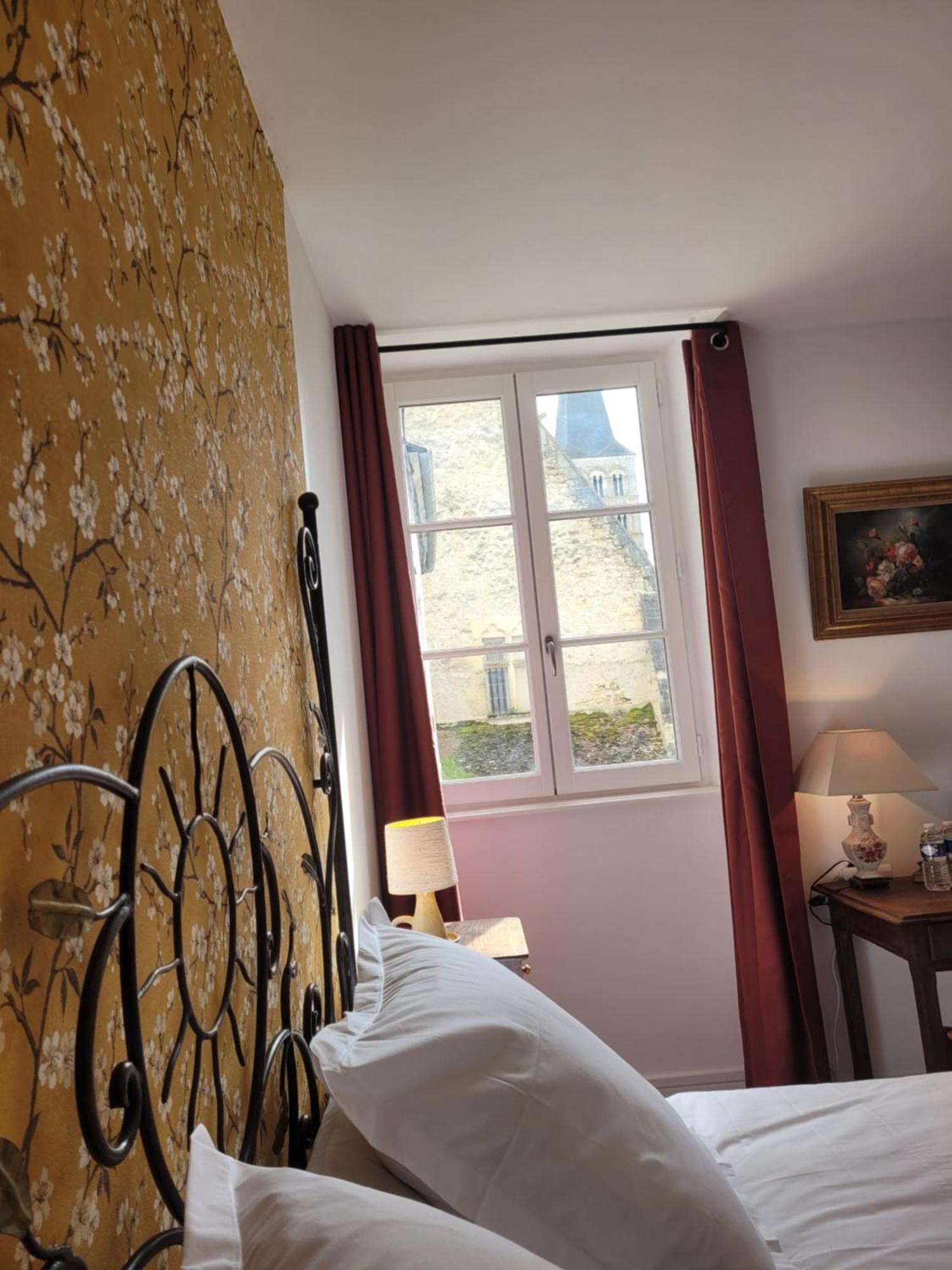 La Cour Du Chateau La Charité-sur-Loire Zewnętrze zdjęcie